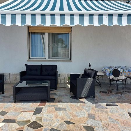 Apartment Mediterranean Garden リエカ エクステリア 写真