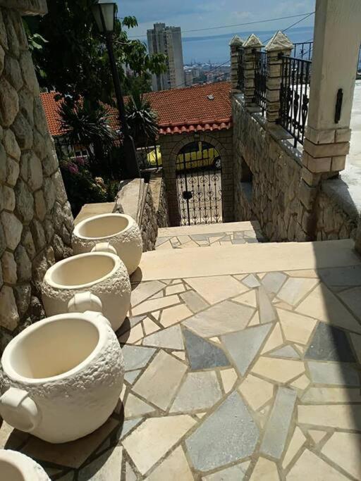 Apartment Mediterranean Garden リエカ エクステリア 写真