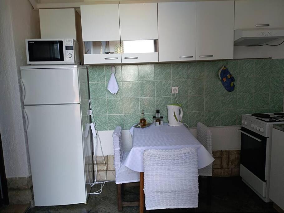 Apartment Mediterranean Garden リエカ エクステリア 写真