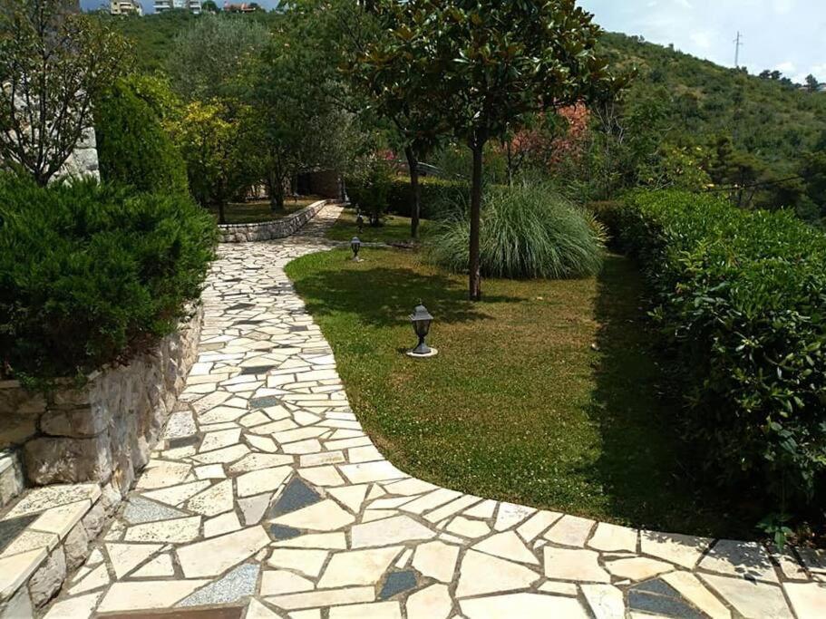 Apartment Mediterranean Garden リエカ エクステリア 写真