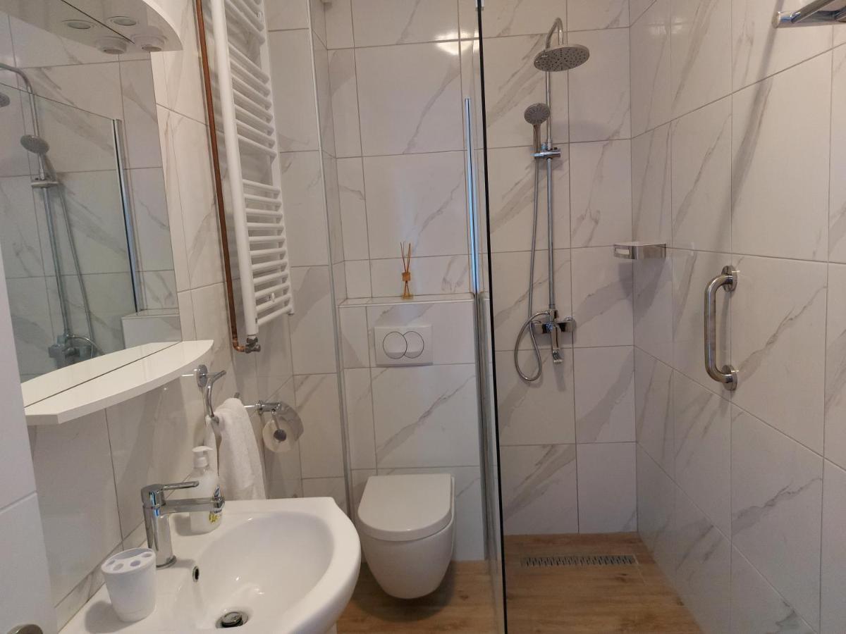 Apartment Mediterranean Garden リエカ エクステリア 写真