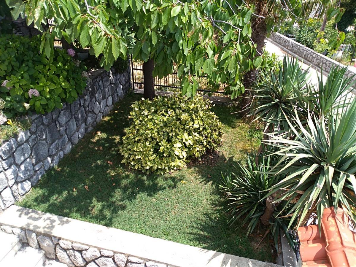 Apartment Mediterranean Garden リエカ エクステリア 写真