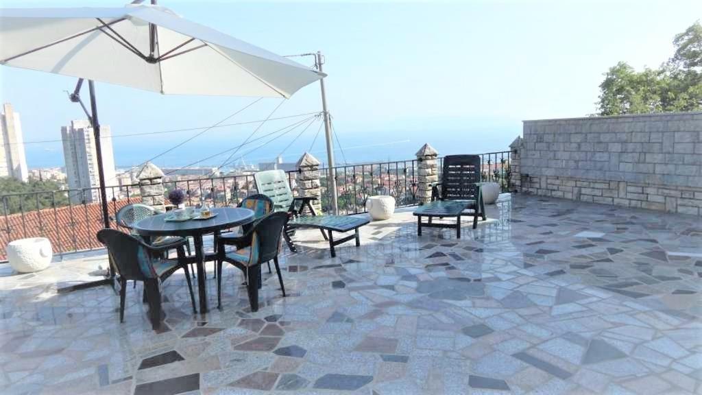 Apartment Mediterranean Garden リエカ エクステリア 写真